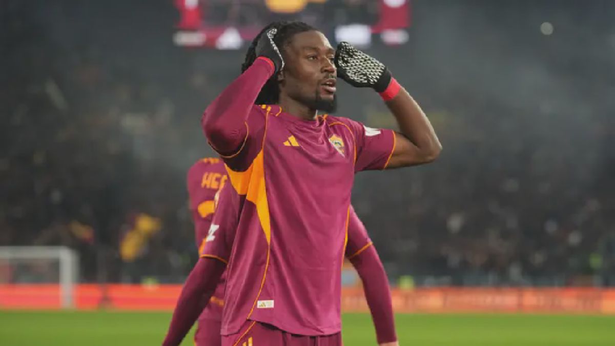 Selebrasi Manu Kone Curi Perhatian saat AS Roma Gulung Sassuolo