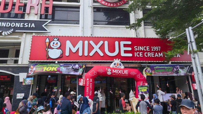 Jurus Mixue Rebut Hati Generasi Muda Indonesia Lewat Strategi Lokalisasi