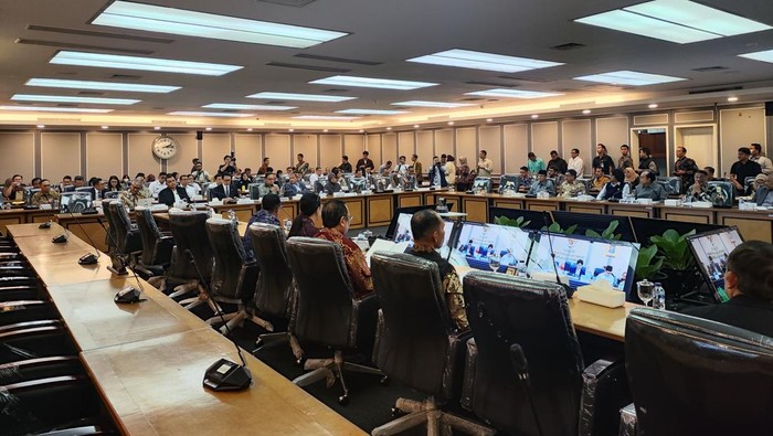 DPR dan Pemerintah Sepakat Tuntaskan RUU Daerah Kepulauan Menjadi Undang-Undang