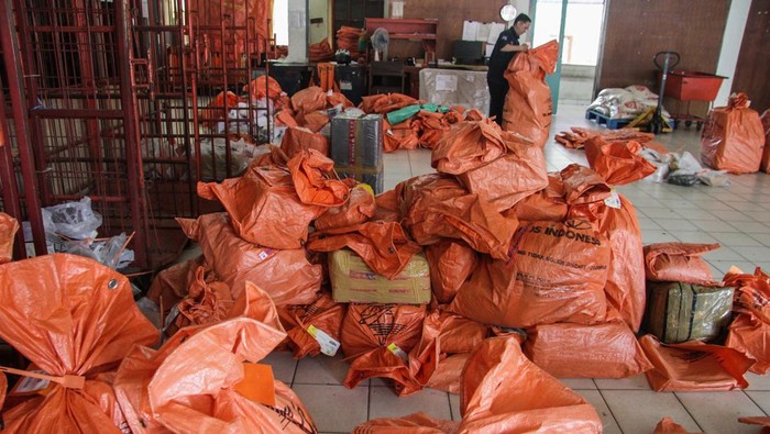 Danantara Evaluasi PT Pos Indonesia, DPR Dorong Pengawasan BUMN Diperkuat