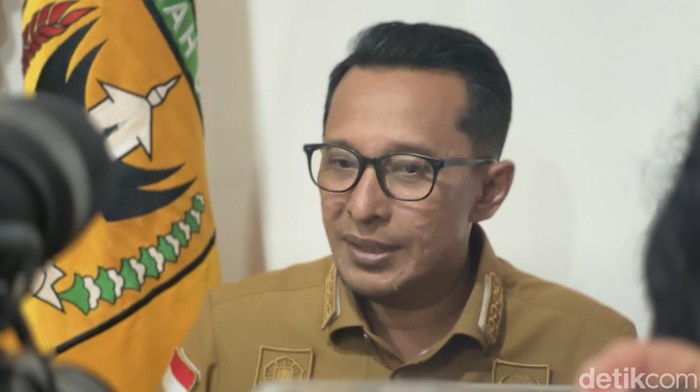 Bupati Tanah Datar Berterima Kasih atas Hibah Lahan untuk Sekolah Rakyat dari Dony Oskaria