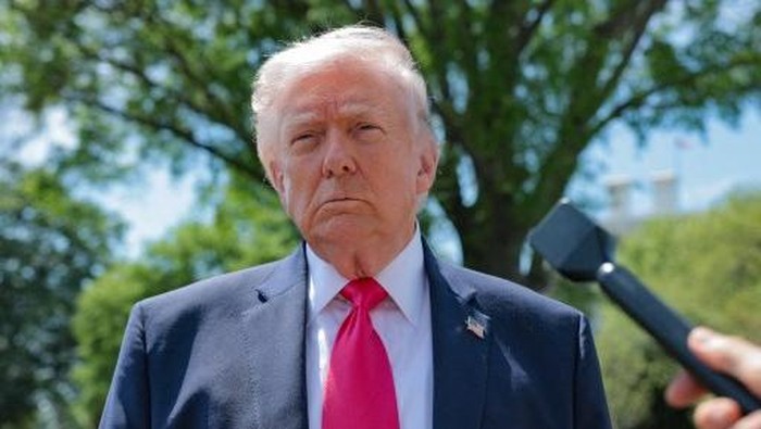 Donald Trump Tiba-tiba Puji Harry Kane Usai Inggris Kalahkan Meksiko
