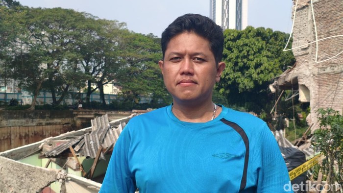 Pemilik Ungkap Detik-detik Rumahnya Tergerus Longsor di Benhil: Kayak Dentuman
