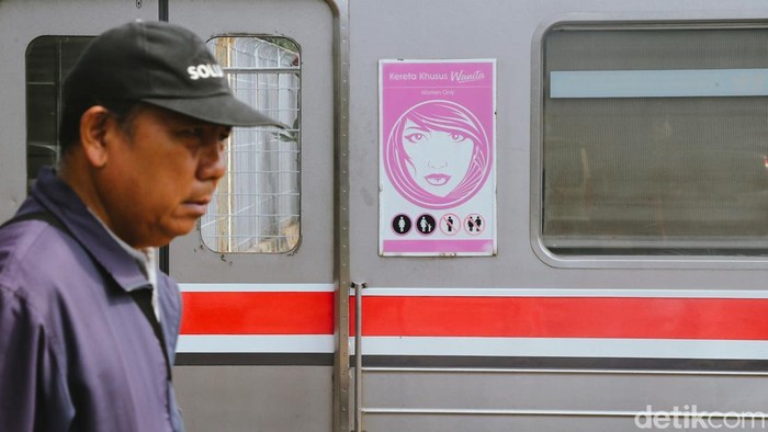 Viral, Pria Nekat Masuk Gerbong Khusus Wanita di KRL Manggarai-Bogor, KAI Commuter Beri Peringatan Keras