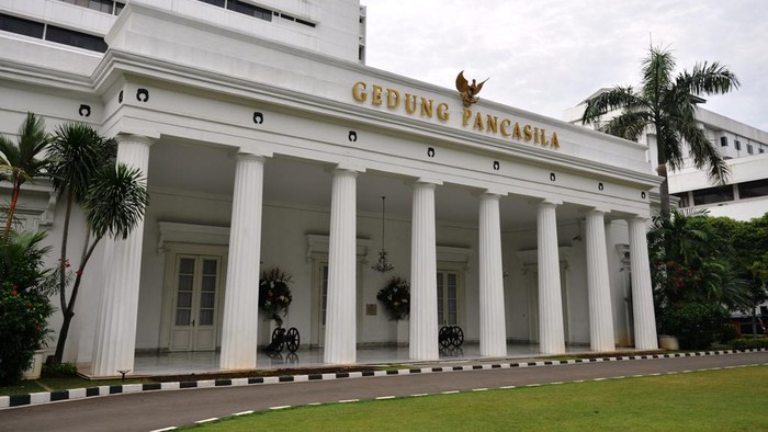 Kemlu Jawab Kritik Dino: Menlu dan Ketua MPR Bakal Hadiri Pemakaman Khamenei