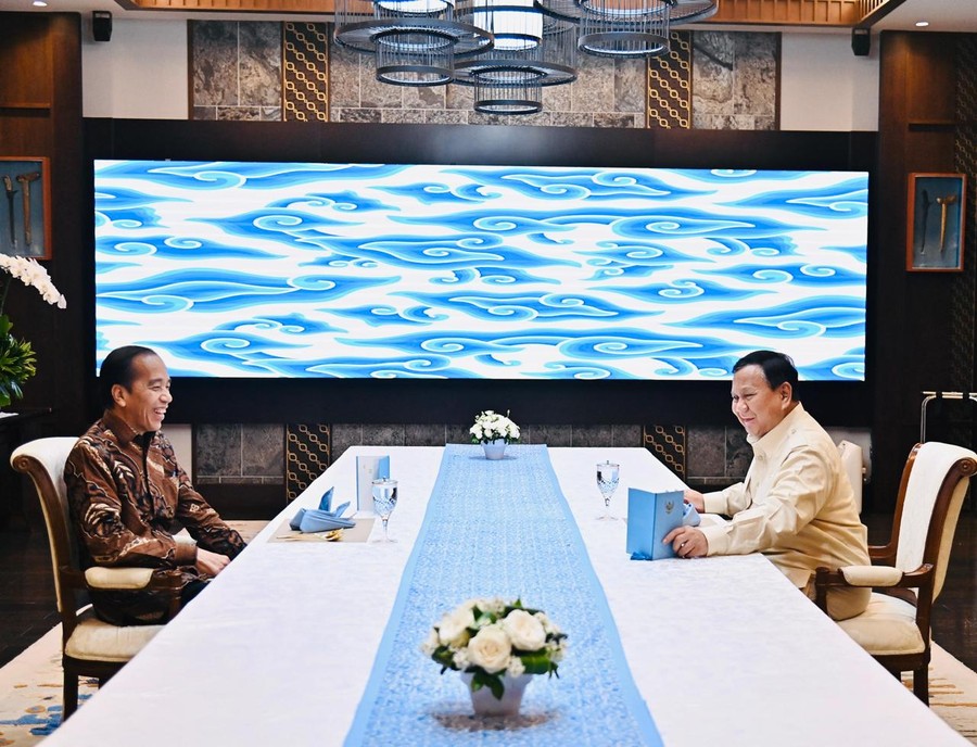 Selain Kirim Bunga, Prabowo Juga Telepon Jokowi Ucapkan Ulang Tahun