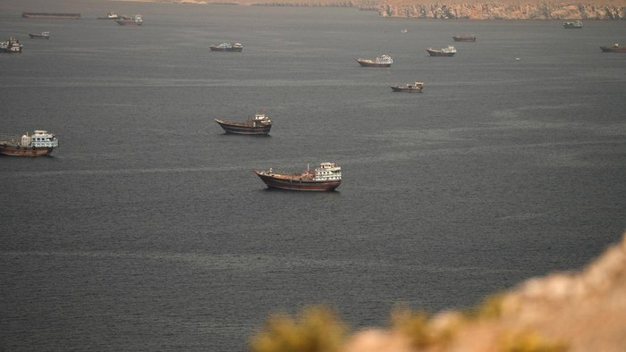 Tegang: Militer AS Siaga Tinggi Usai Iran Tutup Lagi Selat Hormuz