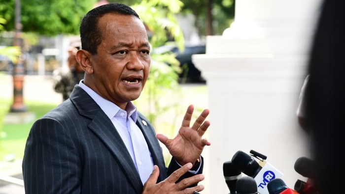 Bahlil Sebut Kontrak Batu Bara PLN Kurang 20 Juta Ton