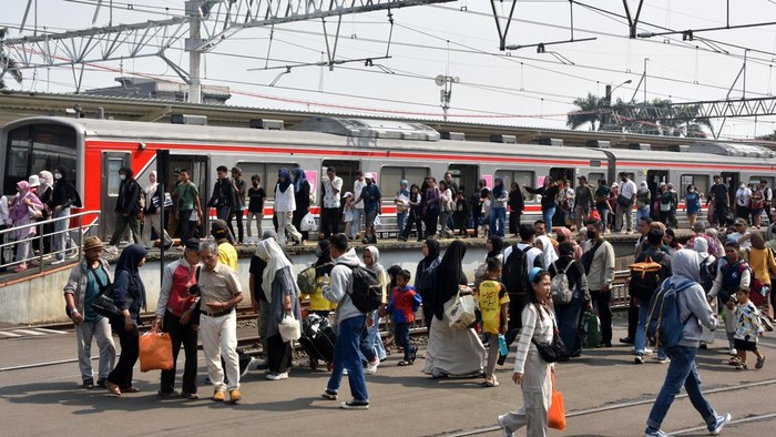 Libur Sekolah Picu Lonjakan Pengguna KRL Jabodetabek