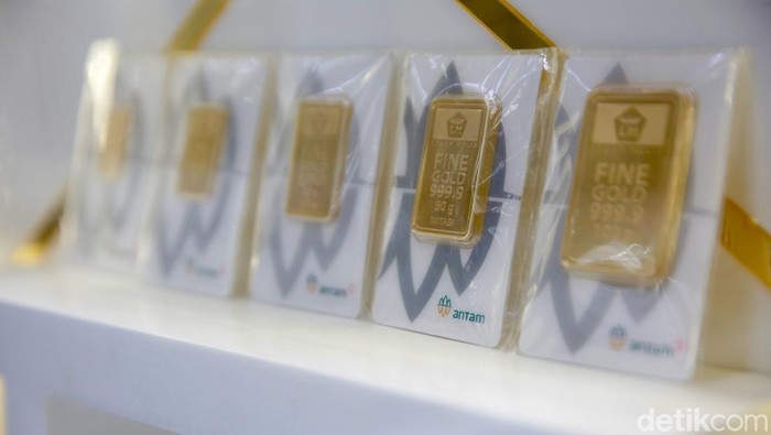 Harga Emas Antam Kembali Turun, Analis Prediksi Koreksi Berlanjut