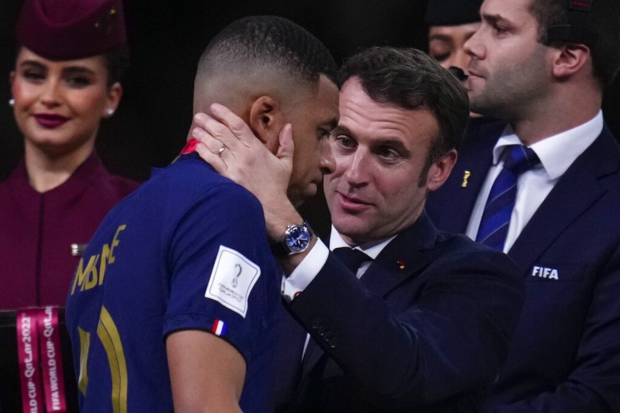 Komentar Rasis Warnai Kekalahan Paraguay, Mbappe Tak Tinggal Diam