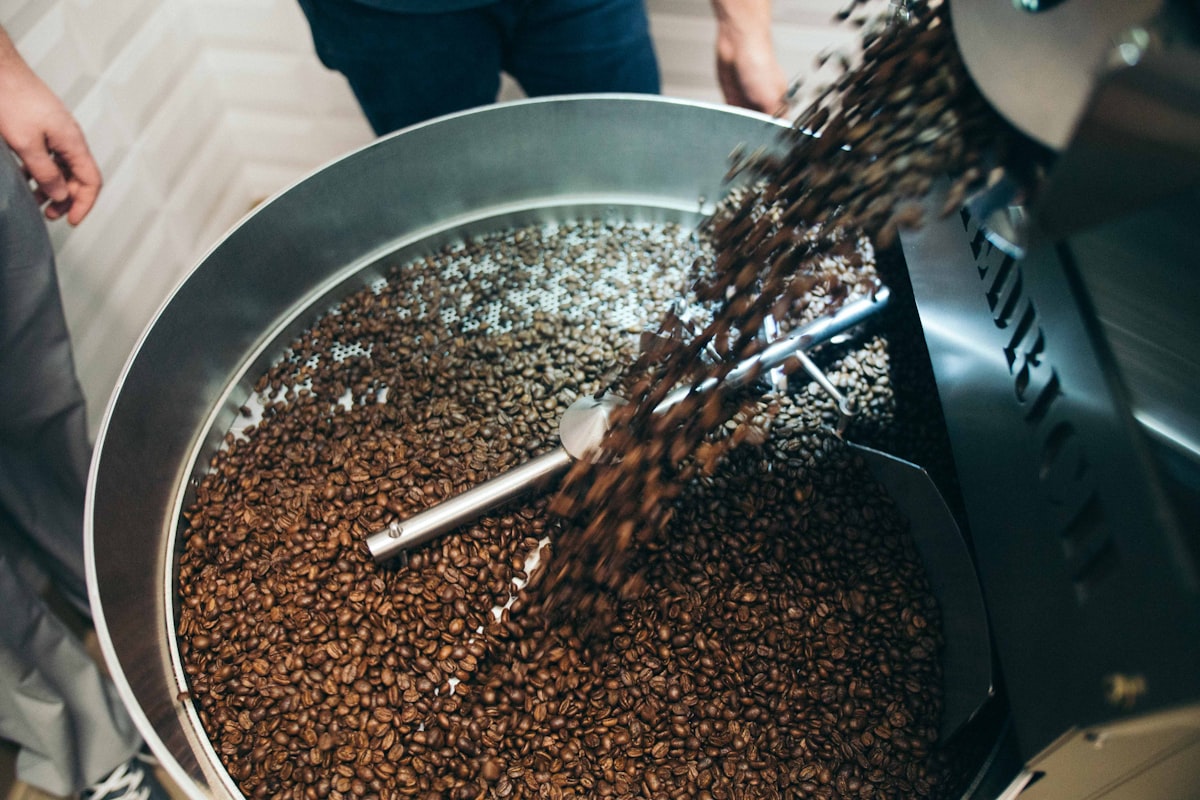 Roasting Kopi: Seni dan Ilmu di Balik Sangrai Biji Kopi