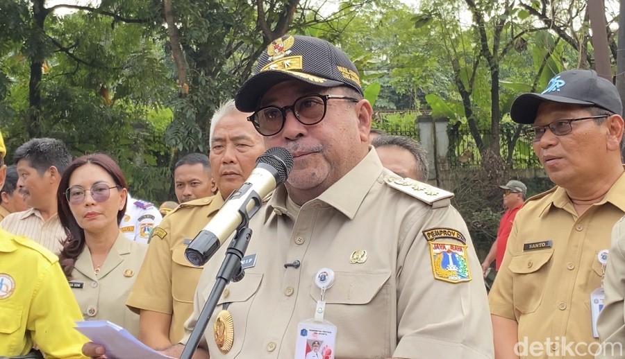 Rano Segera Cek Jalan Rusak di Pesanggrahan: Pasti Akan Kami Perbaiki