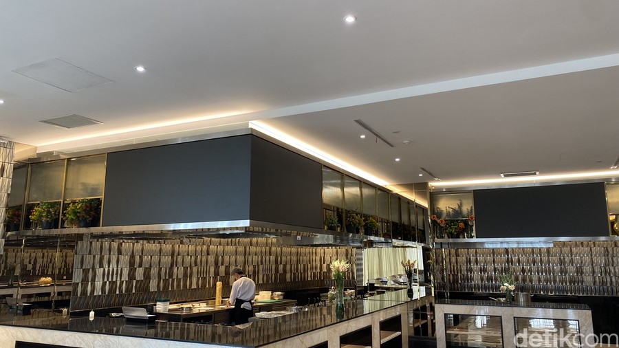 Sensasi Ngopi Pagi dari Atas Ketinggian Trans Hotel Jakarta  Menikmati secangkir kopi hangat di pagi hari sudah menjadi 