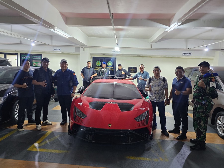Bos Tambang Sembunyikan Lamborghini di Gang Sempit, Kunci Dibuang ke Got demi Hilangkan Jejak