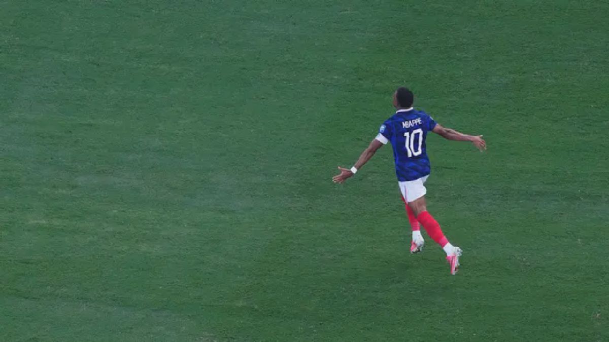 Mbappe Cetak Gol, Dybala Pamer Jersey Baru di 2026