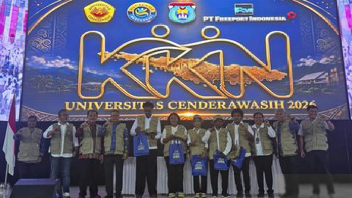 BSKDN Gandeng Mahasiswa KKN Uncen Kembangkan Inovasi Kearifan Lokal Yapen