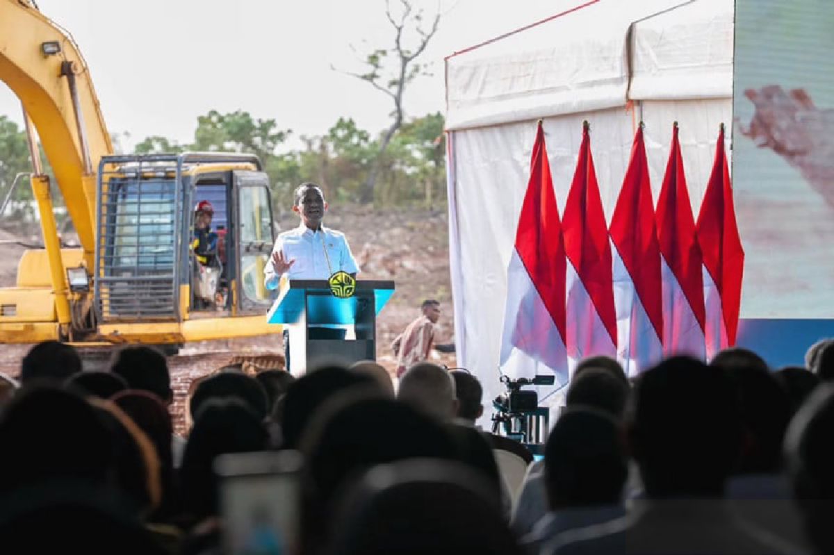 Bahlil Pastikan Warga Terdampak Proyek Blok Masela Dapat Ganti Untung