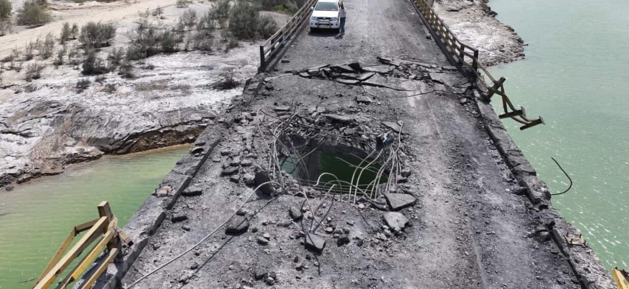 Iran Serang Balik Infrastruktur Sekutu AS di Timur Tengah